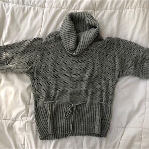 Women’s sweater Size L